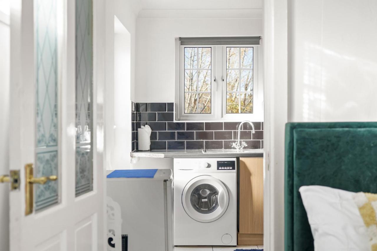 1 Bedroom Flat Aylesbury, Private Parking, Fowler Rd Aylesbury  Buitenkant foto